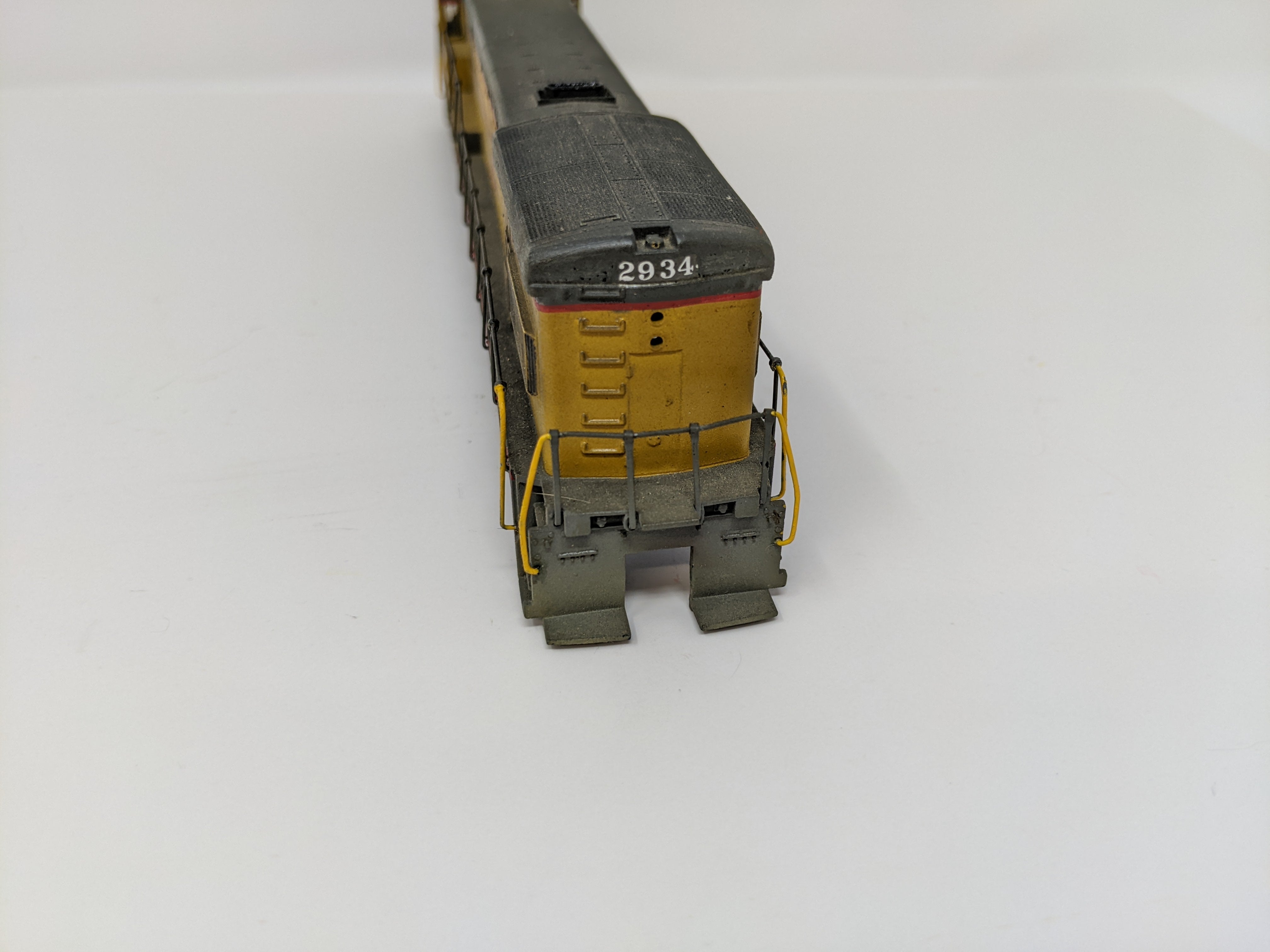 USED Athearn HO Scale, U30C Diesel Locomotive, Union Pacific #2934, Custom, Needs Work