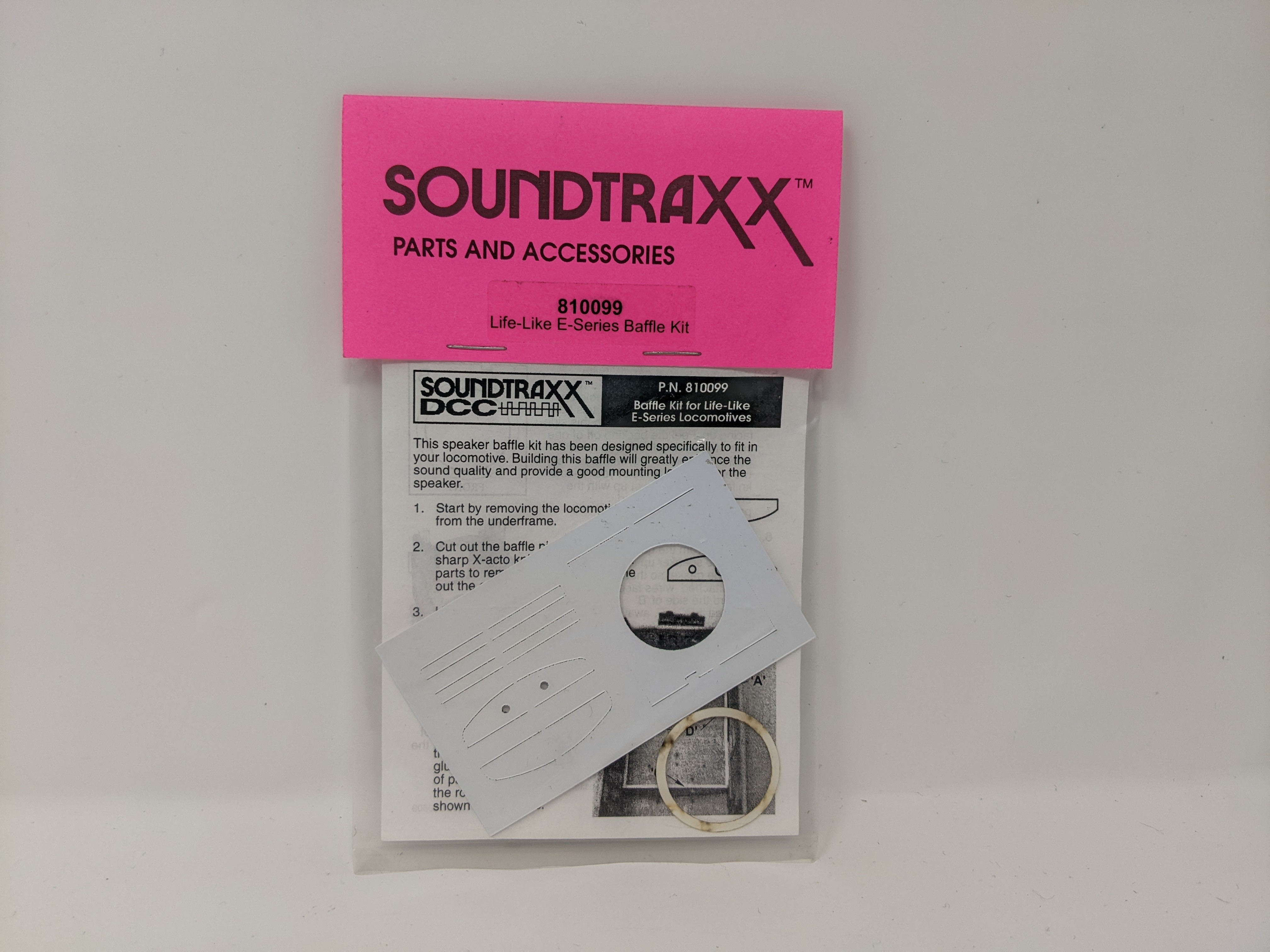 SoundTraxx 810099 HO Scale, Life-Like E-Series Baffle Kit