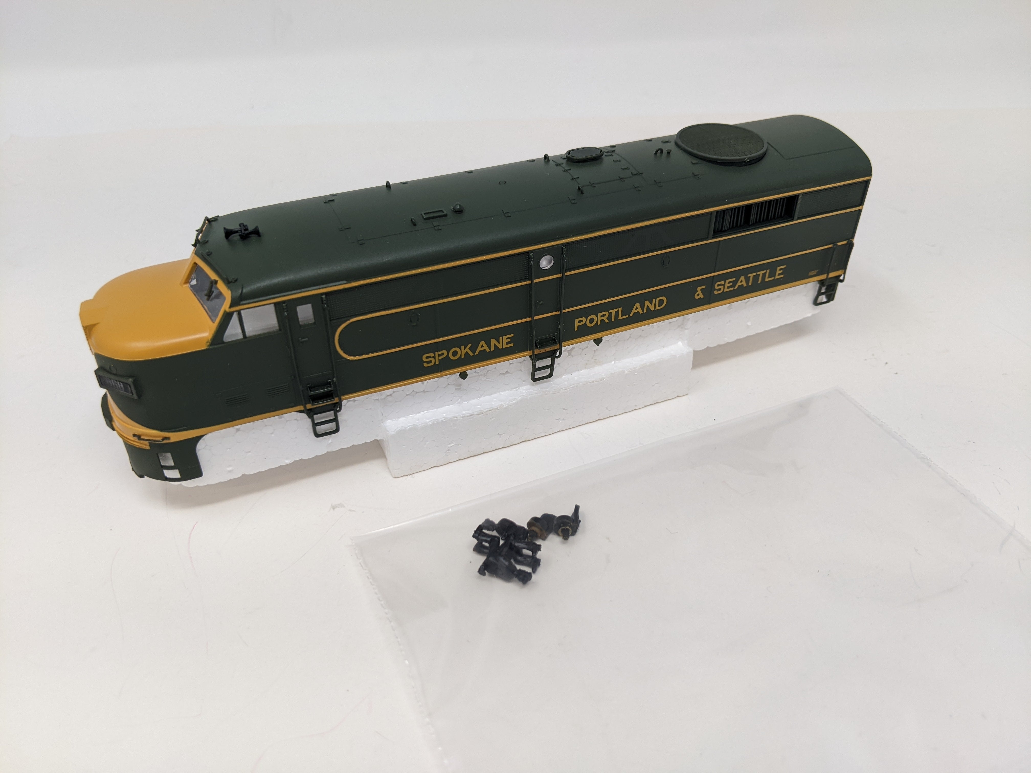 USED Life-Like HO Scale, FA2 Diesel Locomotive Shell Only, 