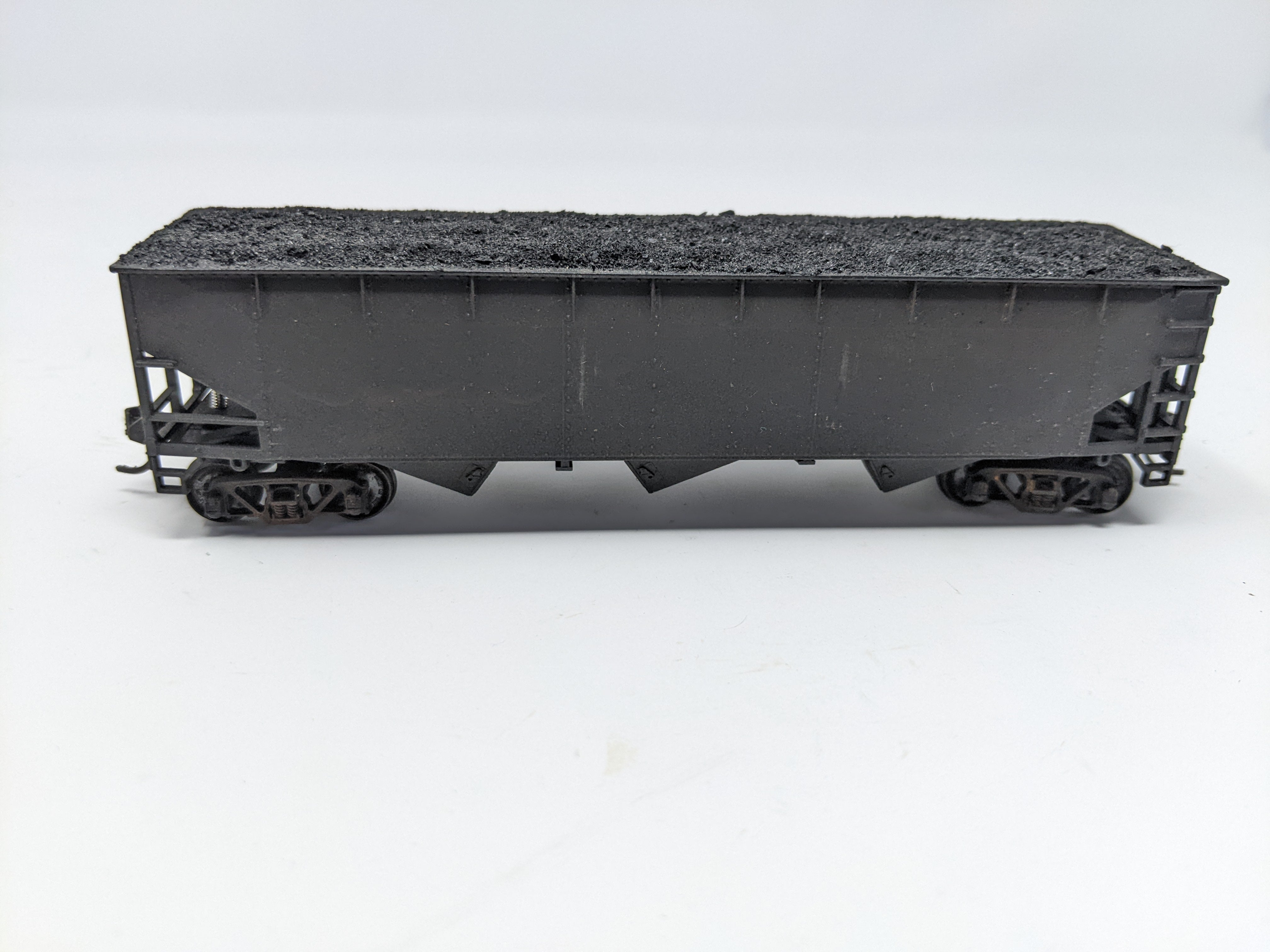 USED HO Scale, 3 Bay Hopper with Real Coal Load Weathered, Undecorated