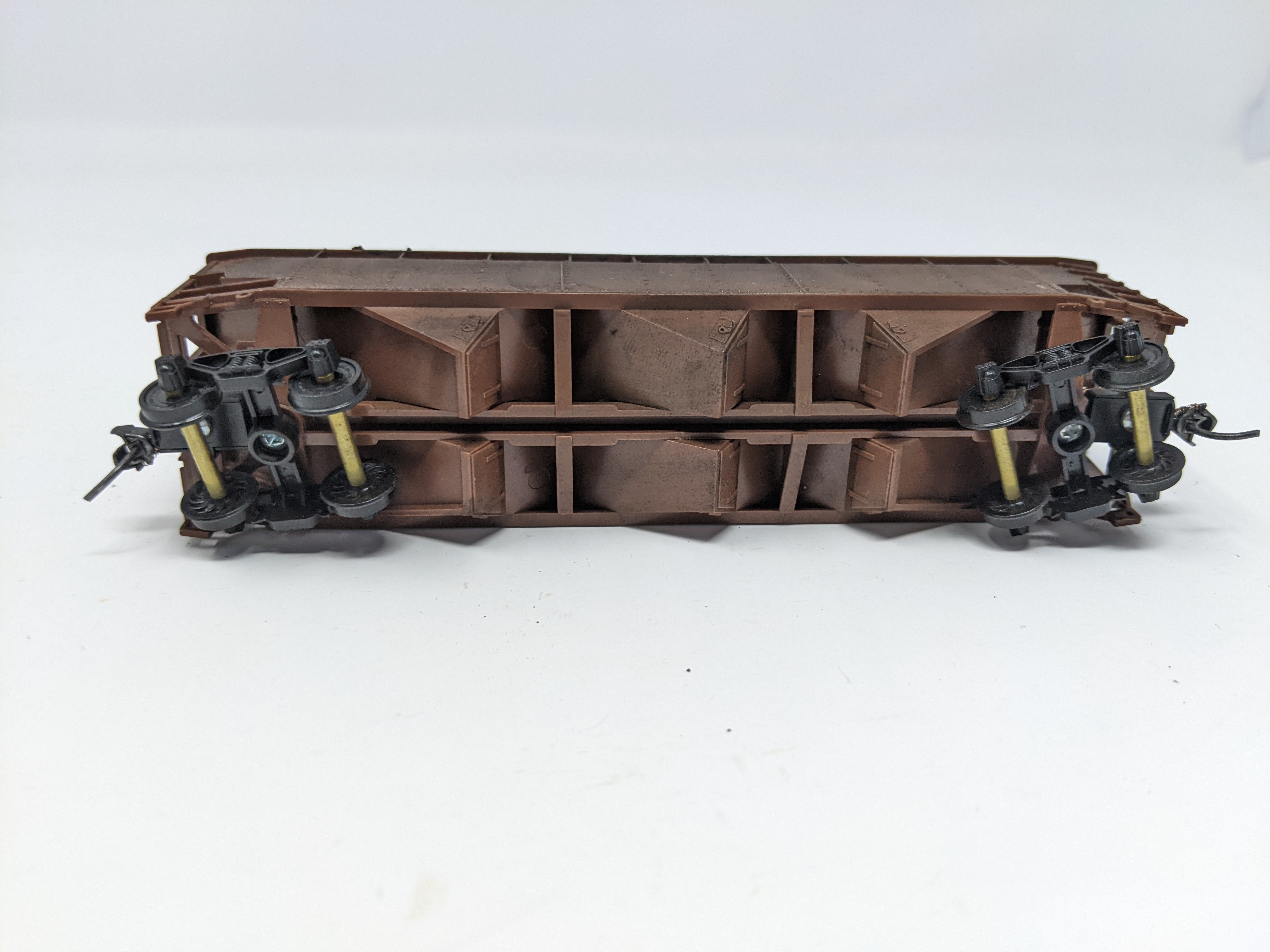 USED HO Scale, 3 Bay Hopper with Real Coal Load Weathered, Undecorated